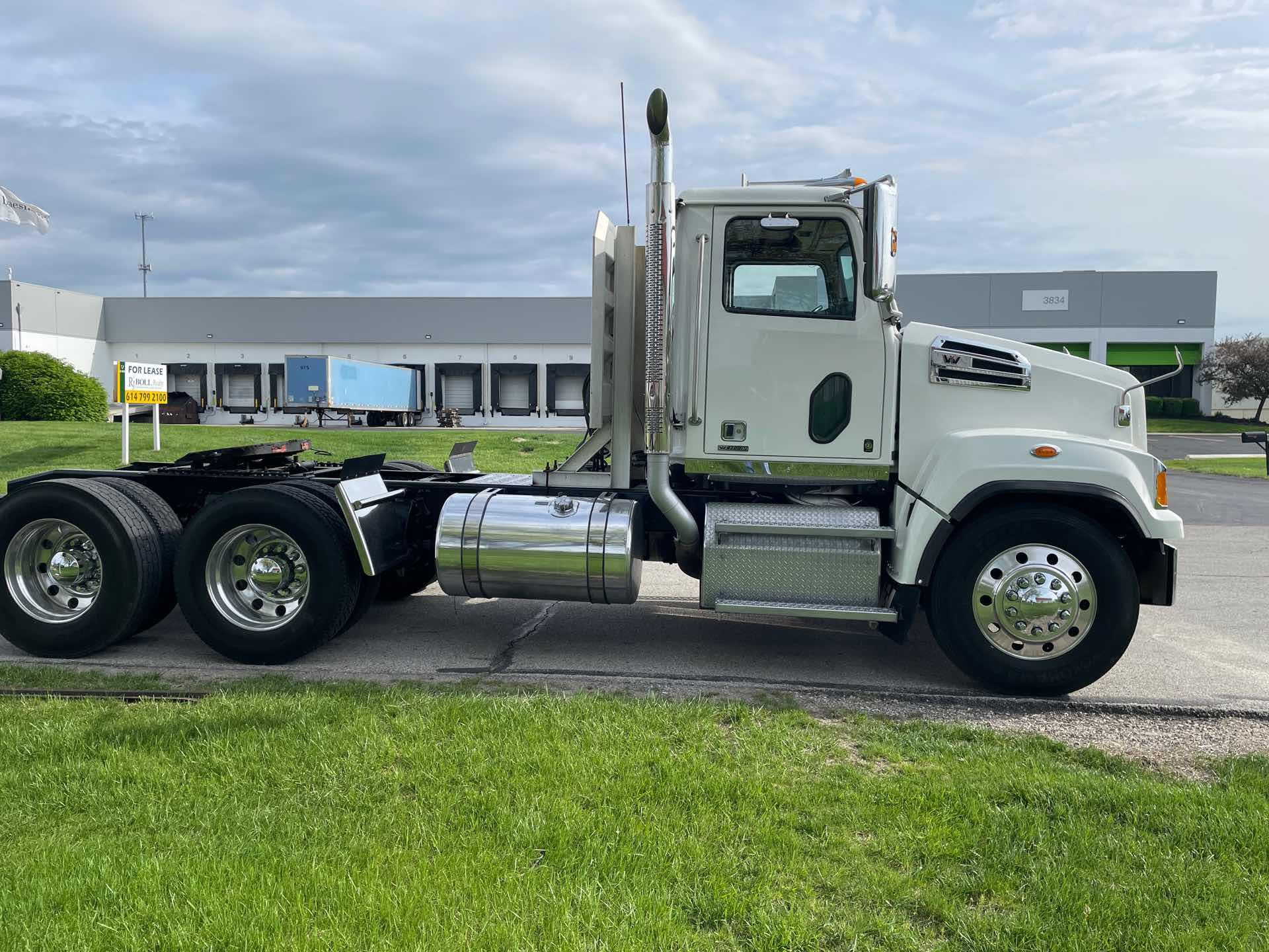 2020 Western Star 4700 in Zanesville, OH — photo 3