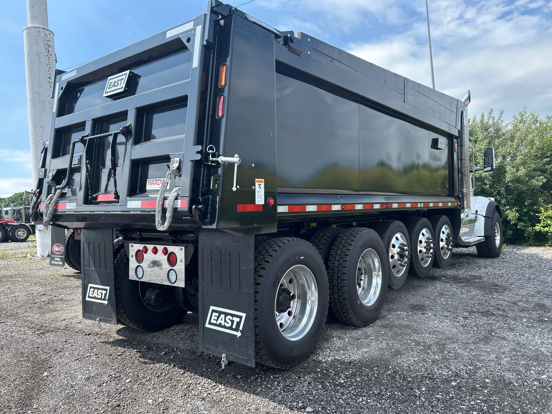 2027 Peterbilt 567 in Youngstown, OH — photo 5