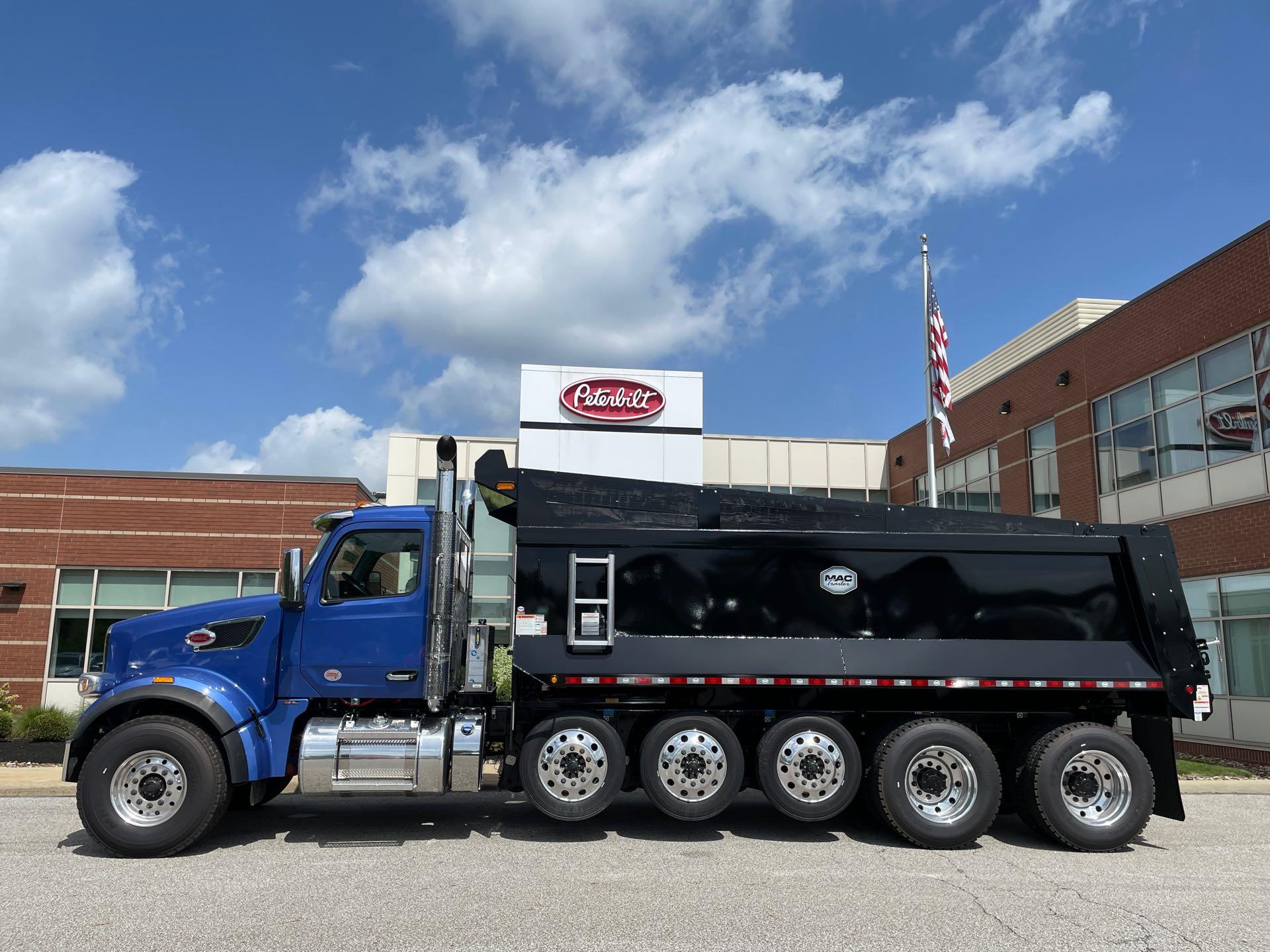 2027 Peterbilt 567