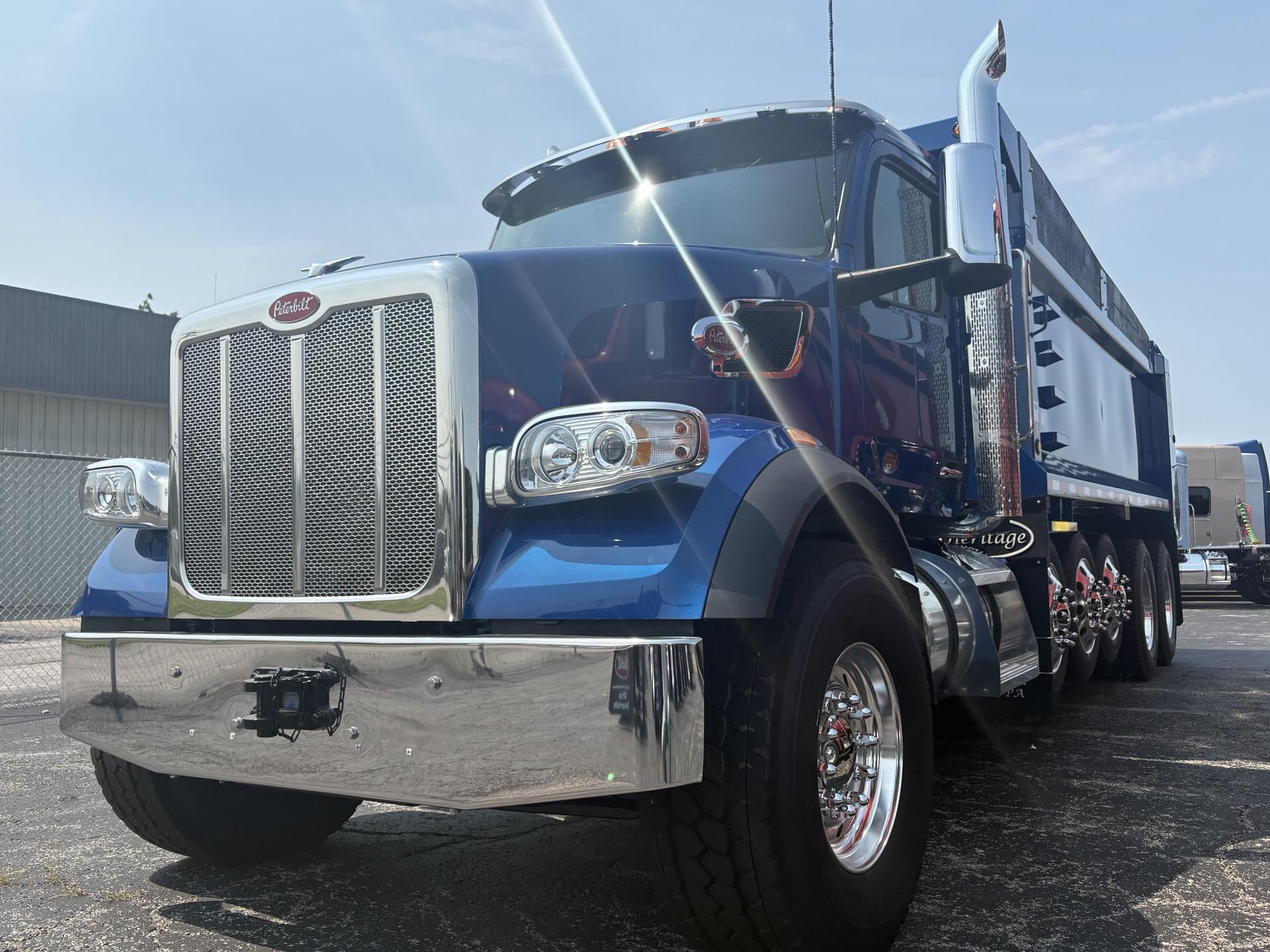 2027 Peterbilt 567