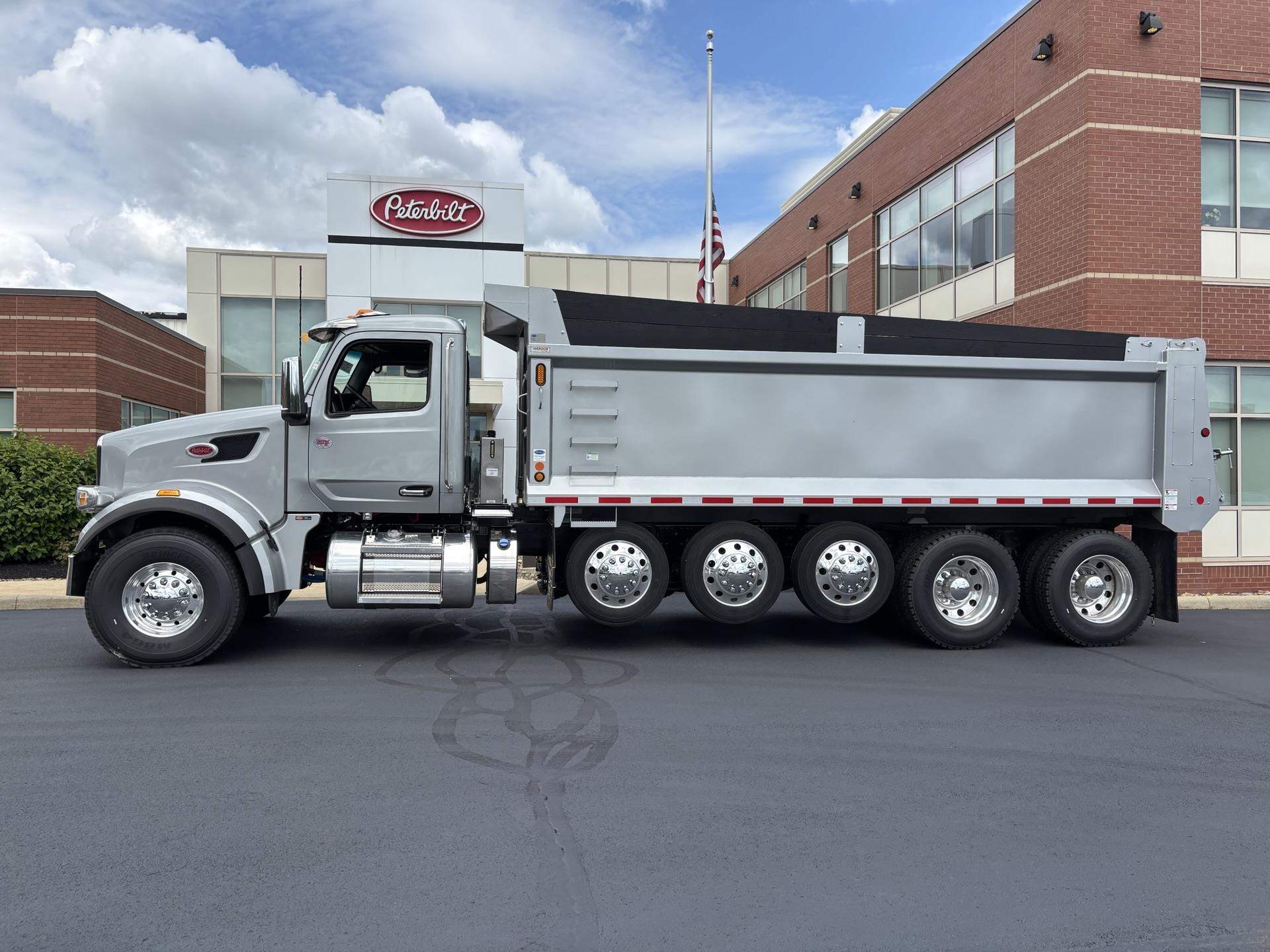 2026 Peterbilt 567