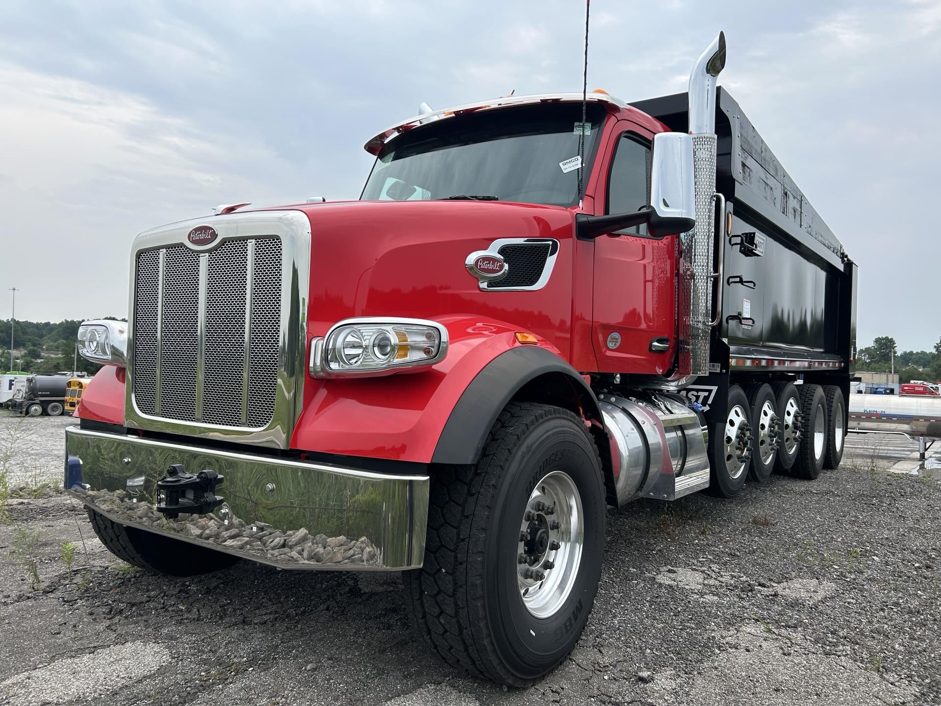 2027 Peterbilt 567 in Youngstown, OH