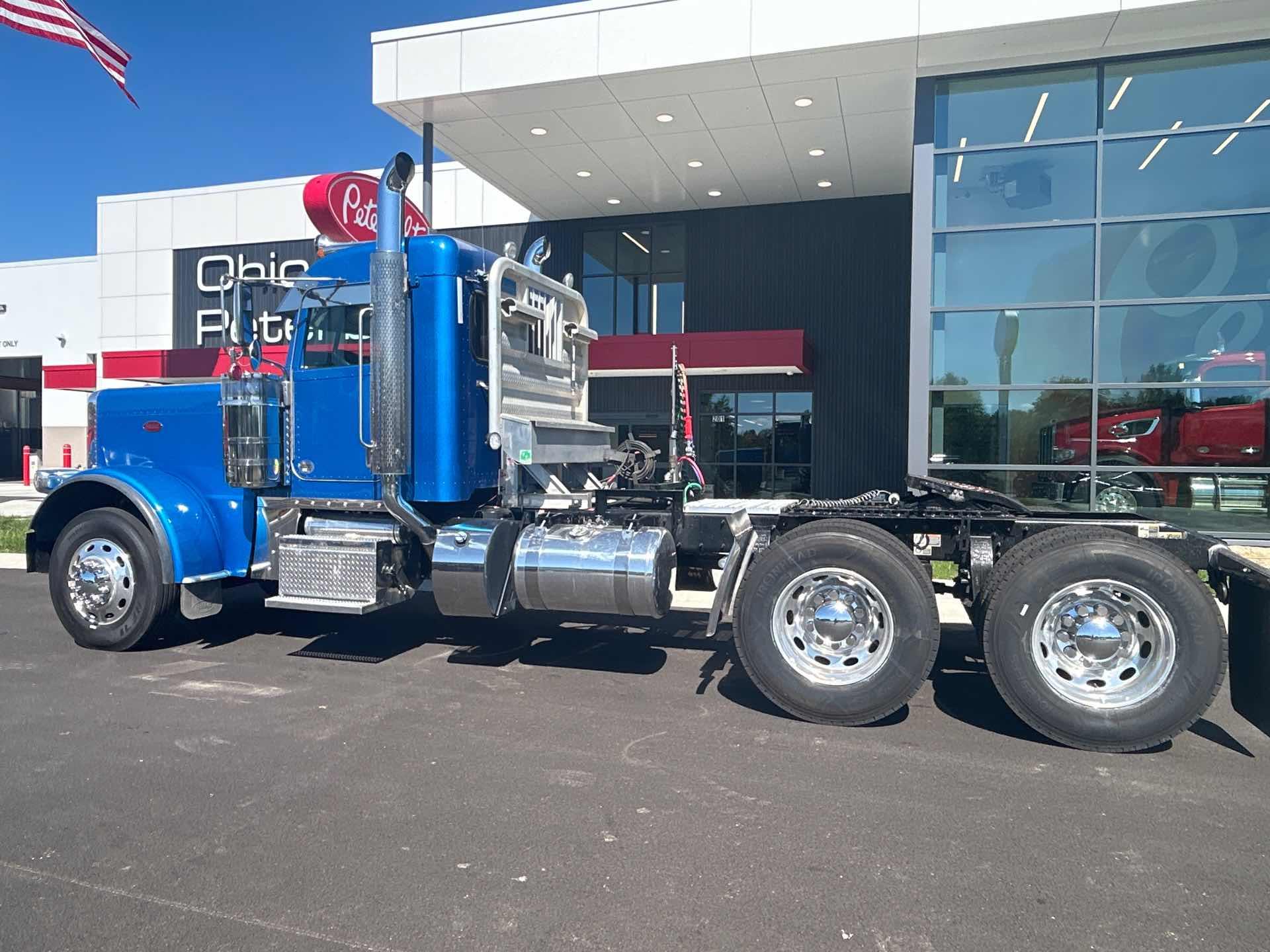 2024 Peterbilt 389