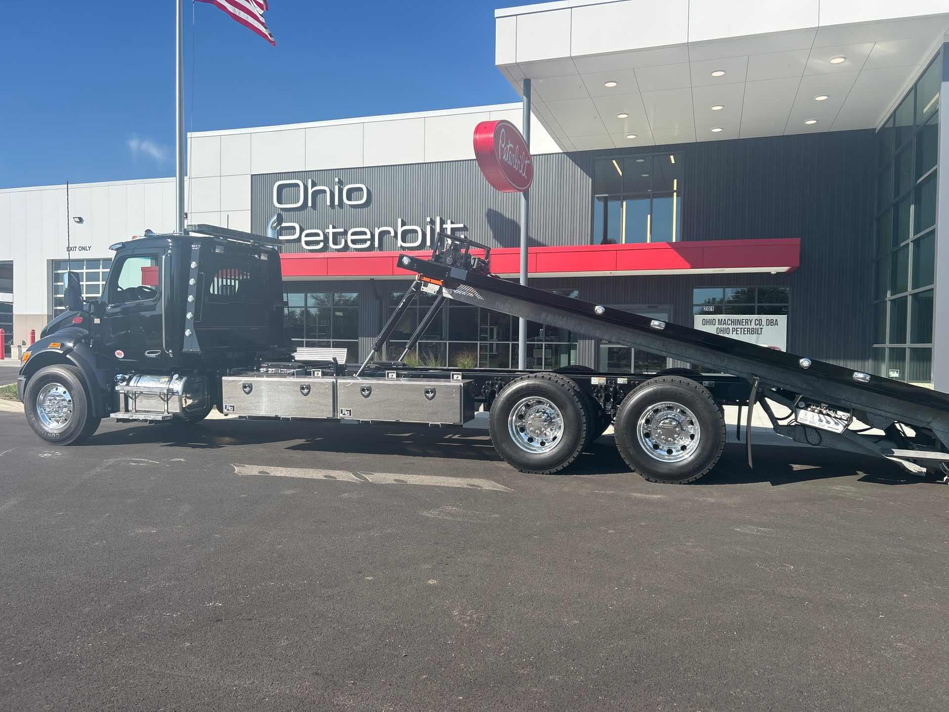 2026 Peterbilt 548