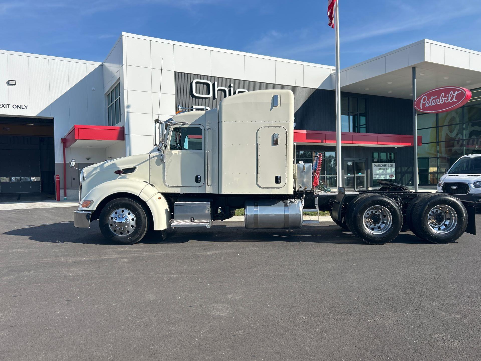 2016 Peterbilt Glider