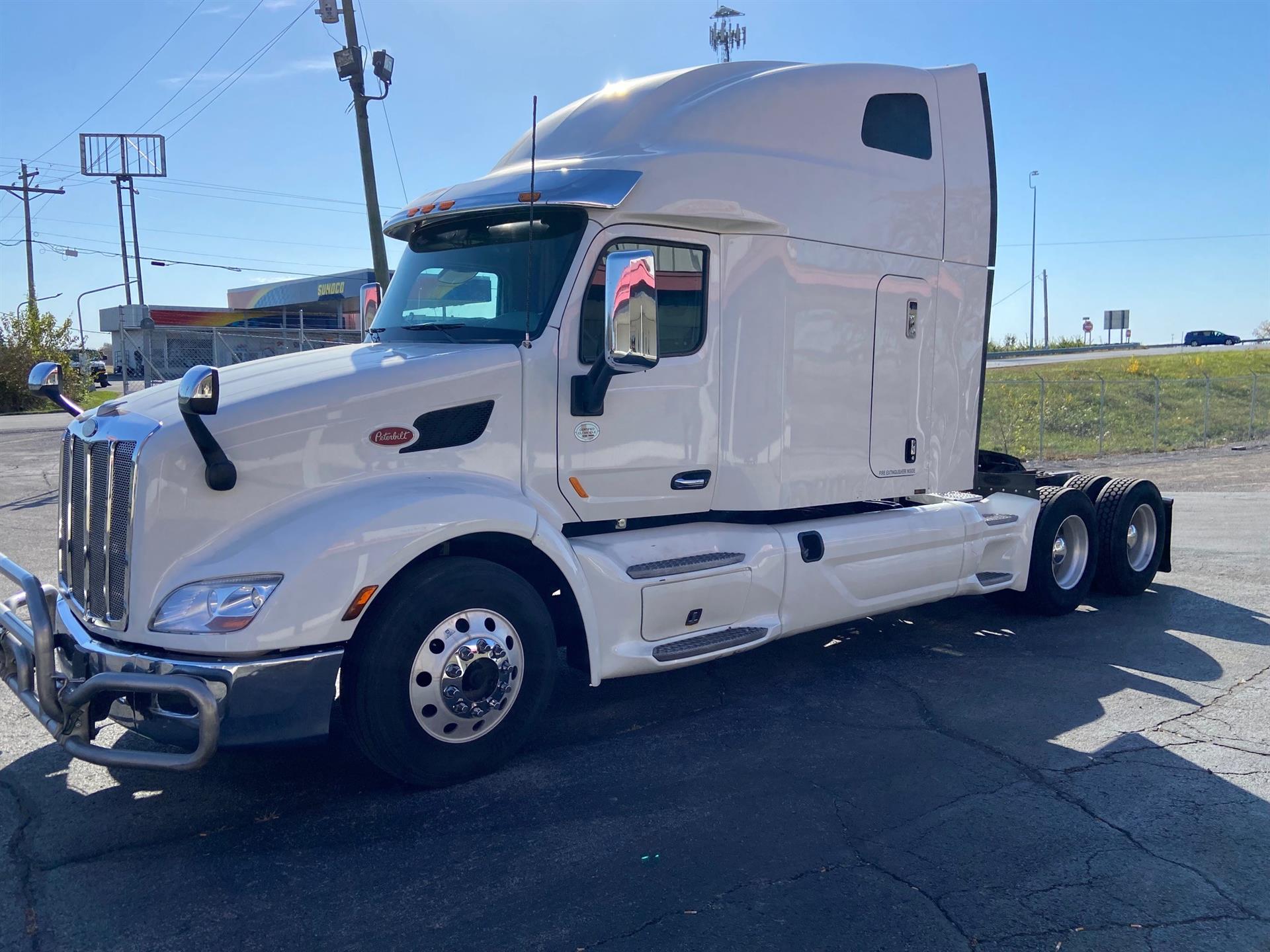 2021 Peterbilt 579