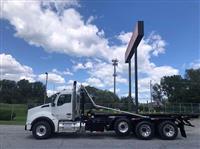 2025 Kenworth T880