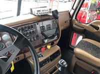 2006 Mack CL733