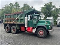 2002 Mack RD688SX