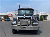 2009 Mack GRANITE GU713