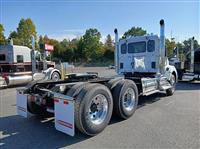 2025 Kenworth T880