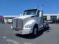 2025 Kenworth T880