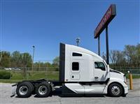 2025 Kenworth T680