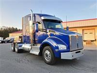 2025 Kenworth T880