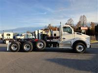 2025 Kenworth T880