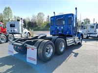 2025 Kenworth T880