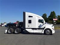 2024 Kenworth T680