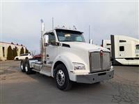 2025 Kenworth T880