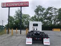 2025 Kenworth T880