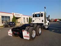 2025 Kenworth T880