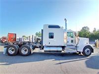 2025 Kenworth W900L