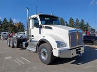2025 Kenworth T880