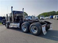 2025 Kenworth W900L