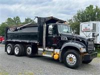 2017 Mack GRANITE GU713