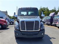 2018 Freightliner CASCADIA 125