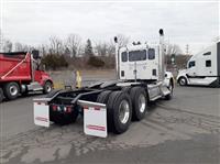 2025 Kenworth T880