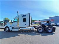 2025 Kenworth W990