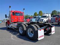 2025 Kenworth T880