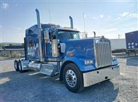 2025 Kenworth W900L