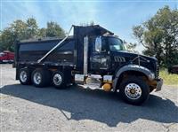 2017 Mack GRANITE GU713