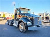 2025 Kenworth T880