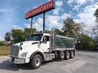 2025 Kenworth T880