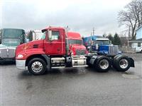 2011 Mack PINNACLE CXU613