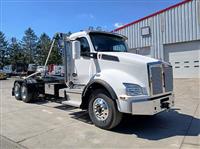 2024 Kenworth T880