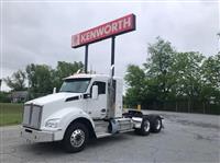 2025 Kenworth T880