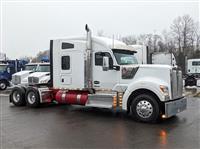 2023 Kenworth W990