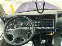 2021 Kenworth W900