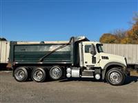 2012 Mack GRANITE GU713