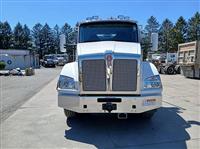 2024 Kenworth T880