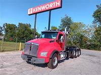 2025 Kenworth T880