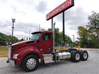 2025 Kenworth T880