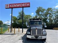 2025 Kenworth T880