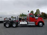 2025 Kenworth W990