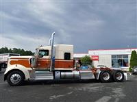 2025 Kenworth W900L