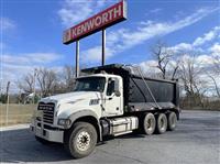 2015 Mack GRANITE GU713