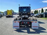 2025 Kenworth T880
